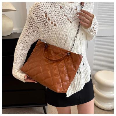 Fashionable Quilted Two-way Shoulder Bag